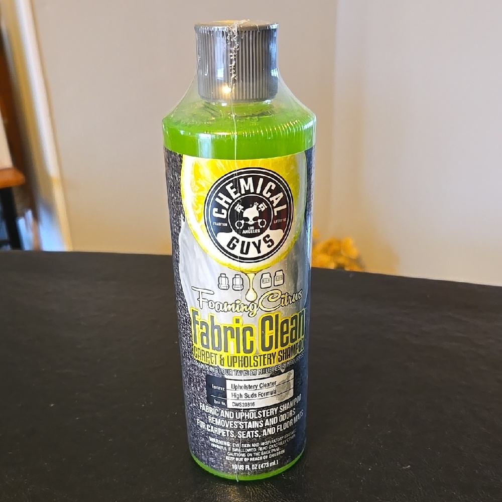 Chemical Guys Foaming Citrus Fabric Cleaner        ✨️NEW ✨️